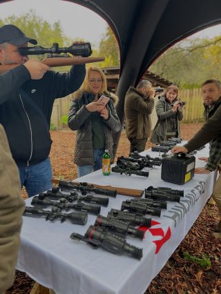 Povedená akce zaměřená na praktický test klasické a digitální optiky. Máme za sebou již druhý testovací den produktů z...